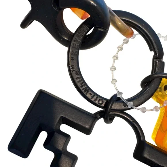 Off-White Industrial Bungee Keychain Bag Charm - Picture 4 of 5